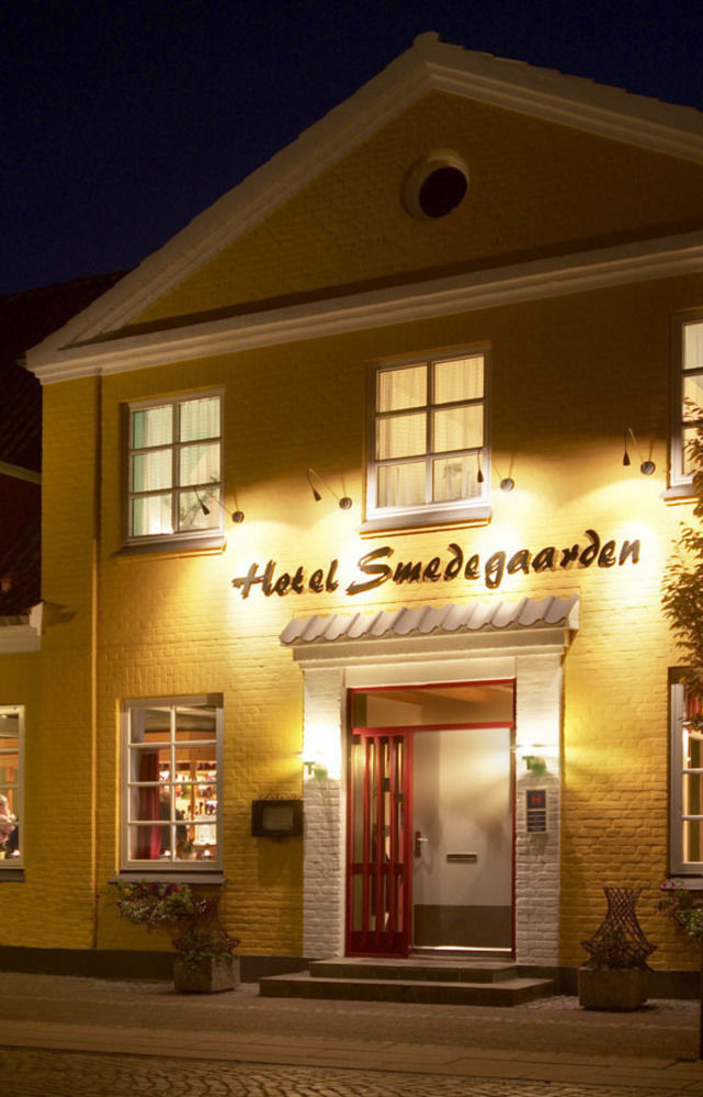 Hotel Smedegaarden Lem  ภายนอก รูปภาพ