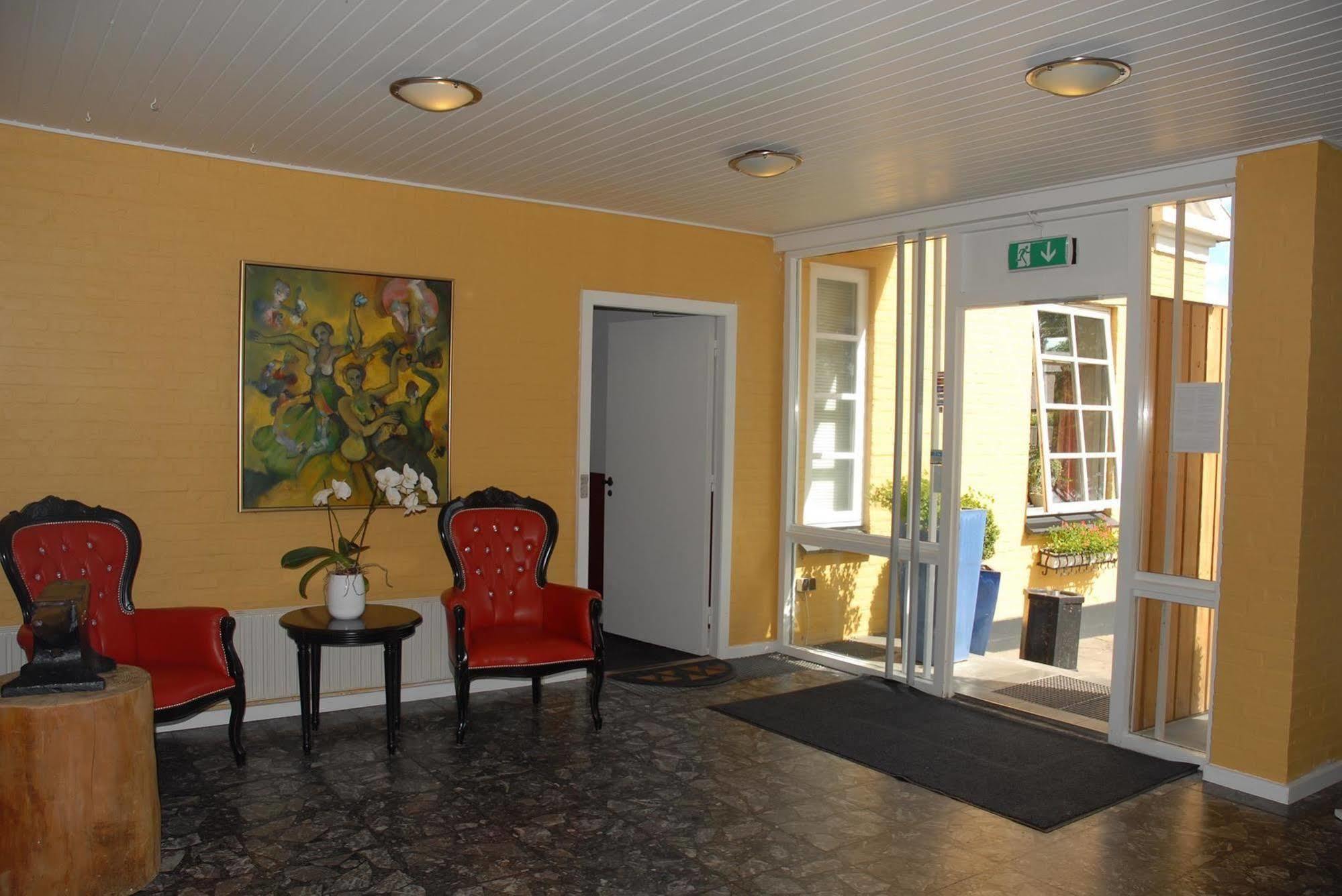 Hotel Smedegaarden Lem  ภายนอก รูปภาพ
